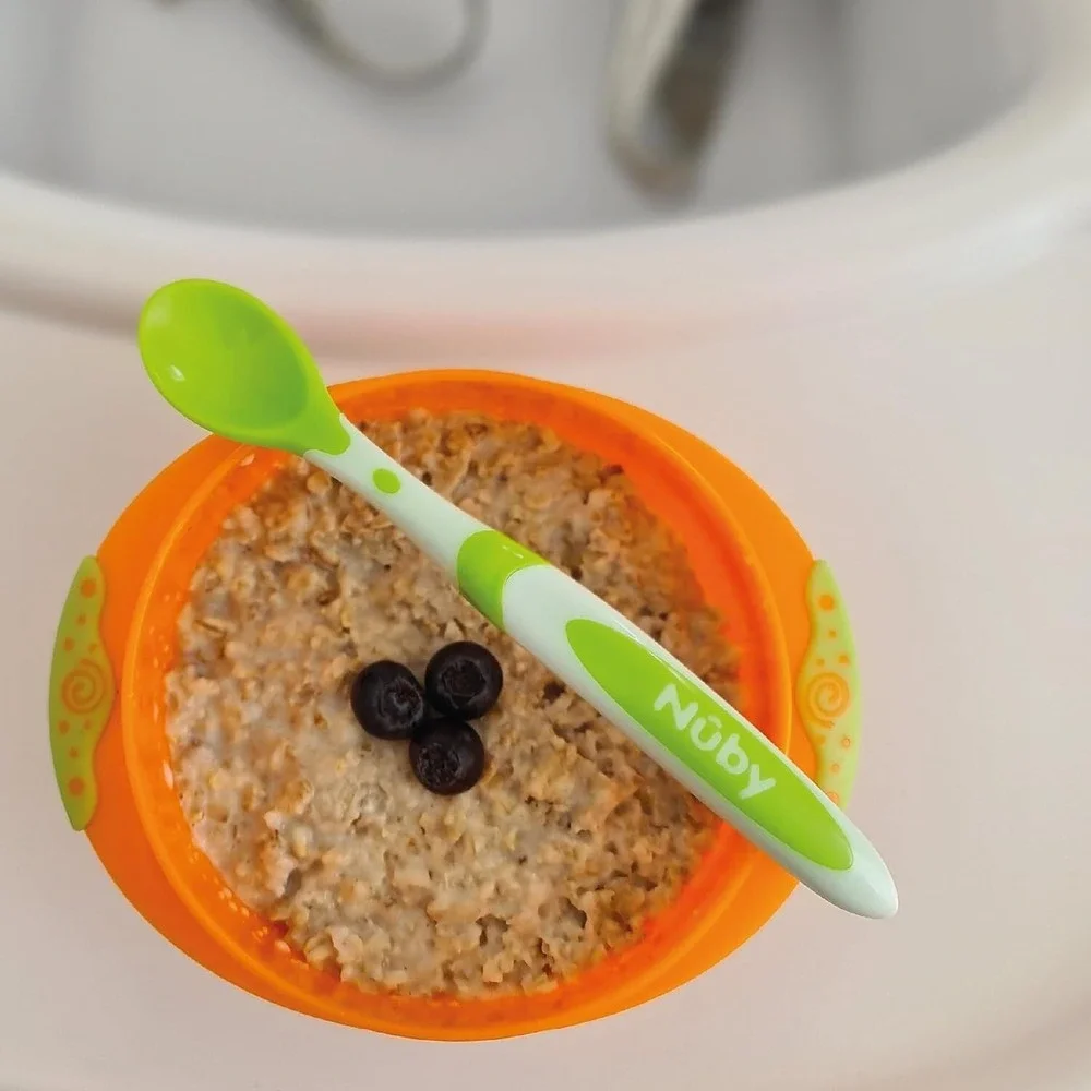 Nuby‎ BPA-Free Baby Weaning Spoons 12pk – Long Handle, Colorful, Easy Hold